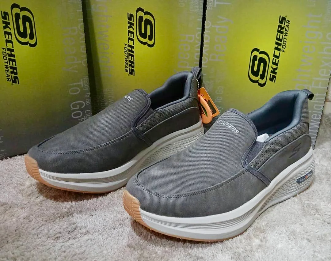 Chaussure Skechers Enfiler (Arch) Gris – Image 2